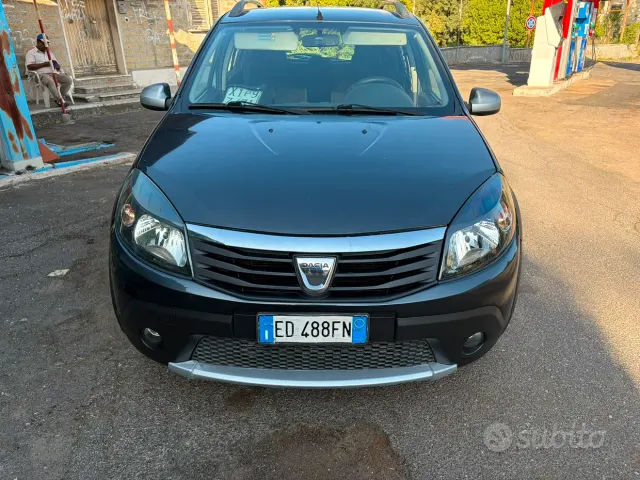 Dacia Sandero 1ª serie
