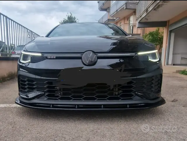 Volkswagen Golf 8ª serie