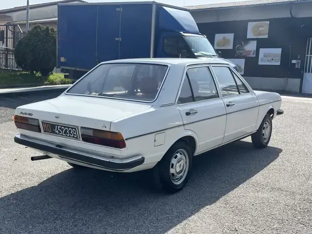 Audi 80