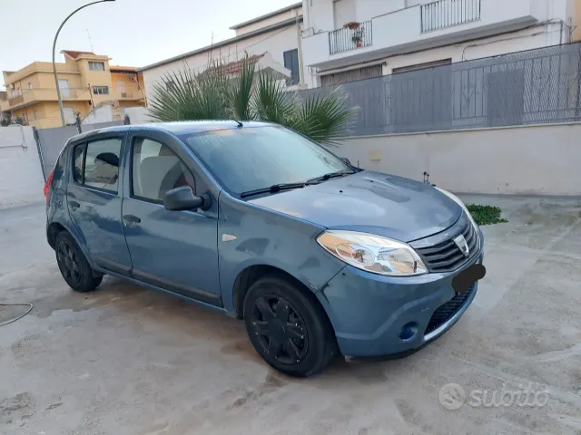 Dacia Sandero 1ª serie