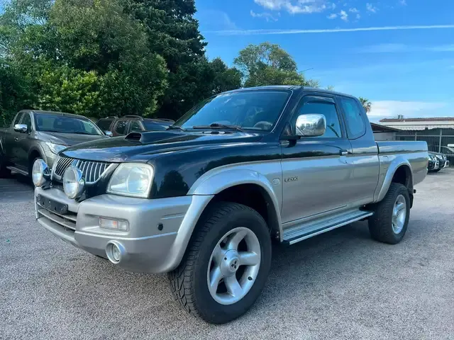 Mitsubishi L200