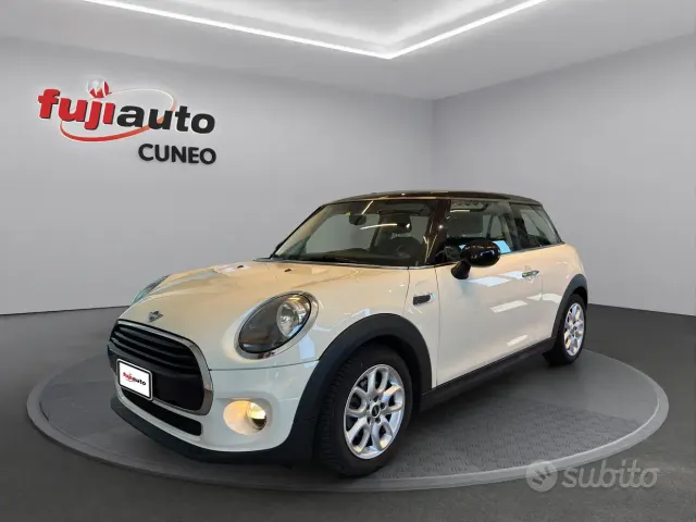 MINI Mini 4ª serie (F56)