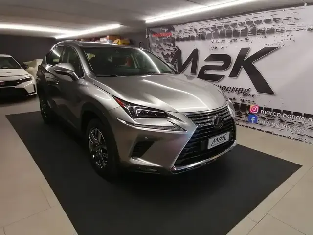 Lexus NX 300h