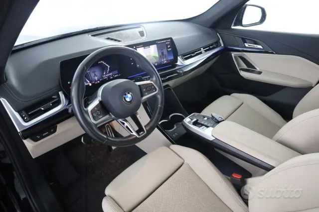 BMW X1 (U11)
