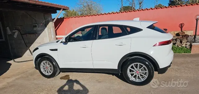 Jaguar E-Pace (X540)