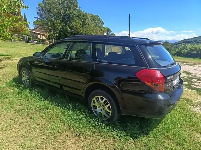 Subaru OUTBACK