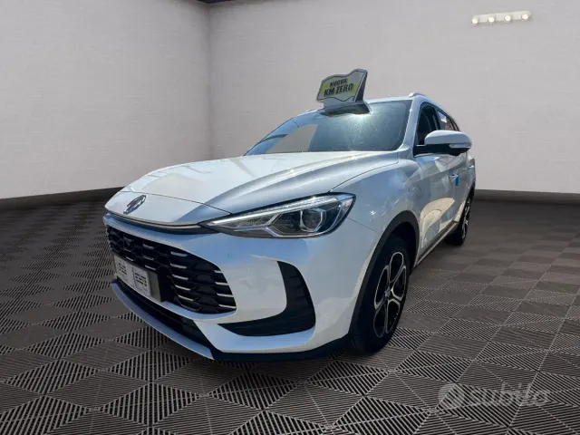 MG ZS (2024-->)