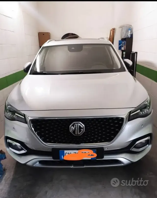 MG HS (2022-->)