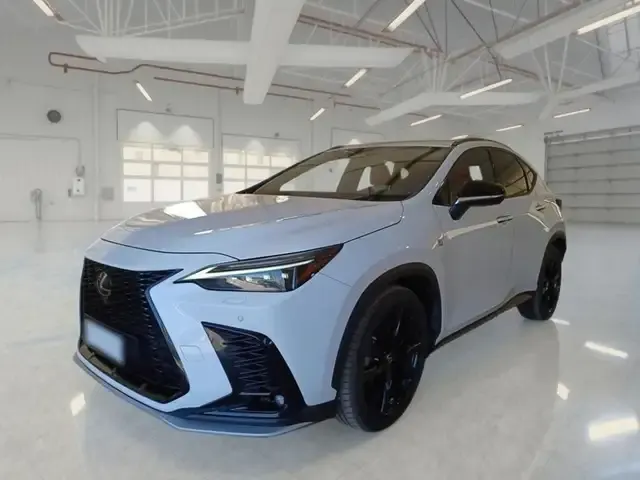Lexus NX 450h+