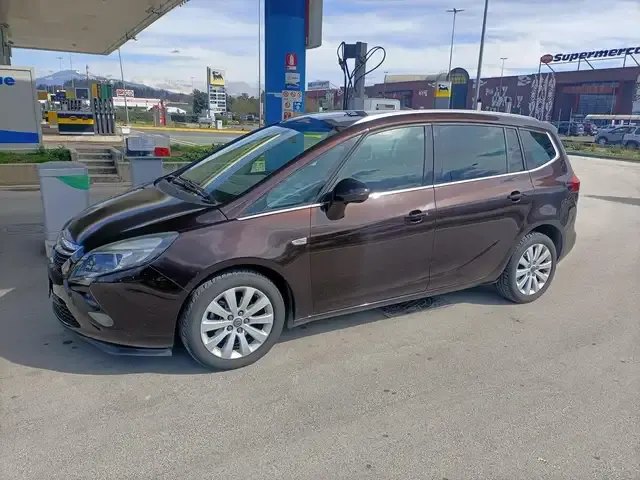 Opel Zafira Tourer