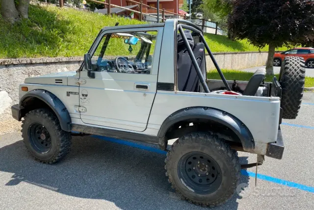 Suzuki SJ400/Samurai