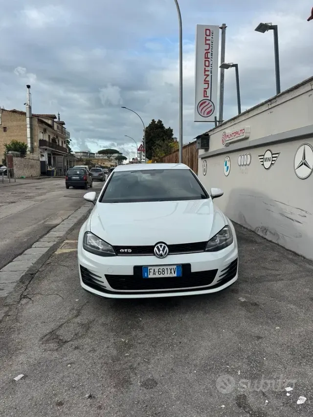 Volkswagen Golf 7ª serie