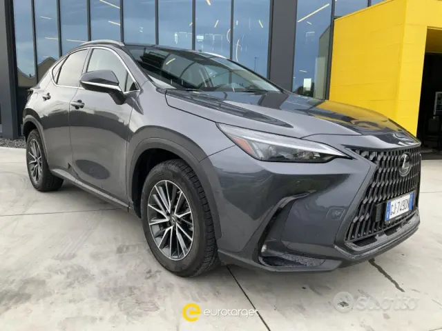 Lexus NX 2ª serie
