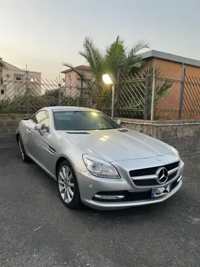 Mercedes-Benz SLK 200