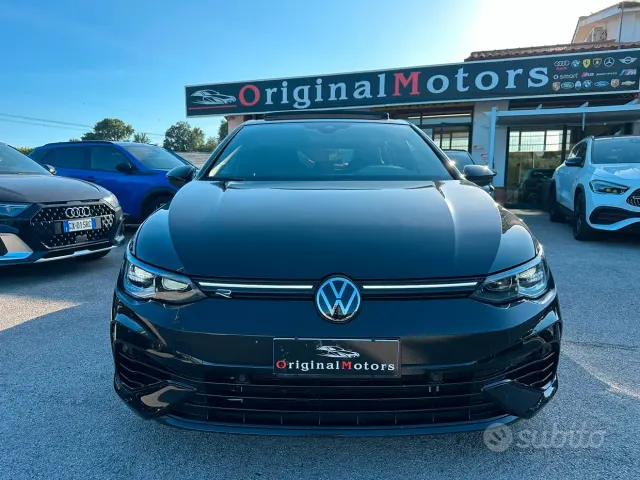 Volkswagen Golf 8ª serie