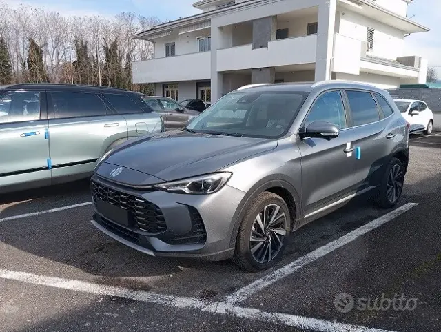 MG ZS (2024-->)