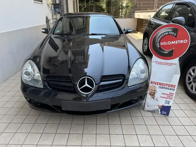 Mercedes-Benz SLK 200