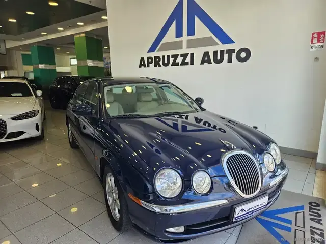 Jaguar S-Type