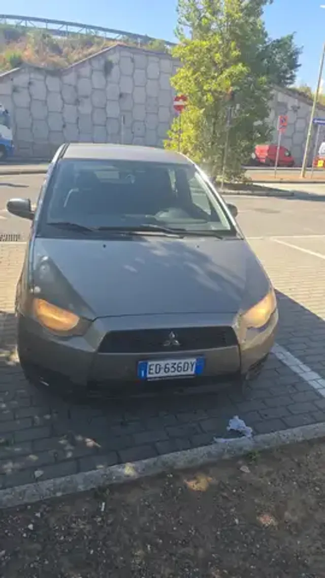 Mitsubishi Colt