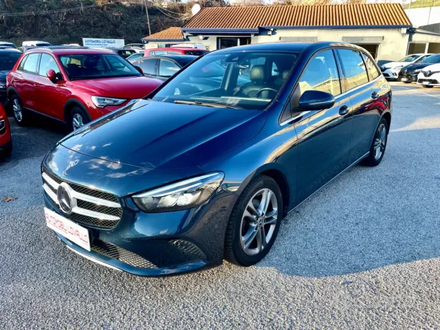 Mercedes-Benz Classe B (W247)