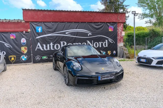 Porsche 911 (992)
