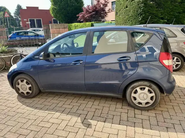 Mercedes-Benz A 160