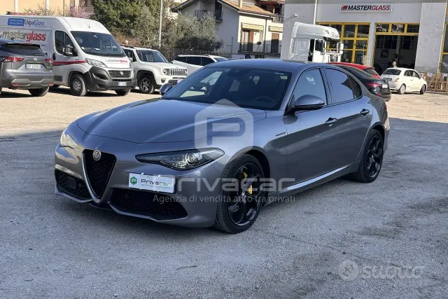 Alfa Romeo Giulia (2016)