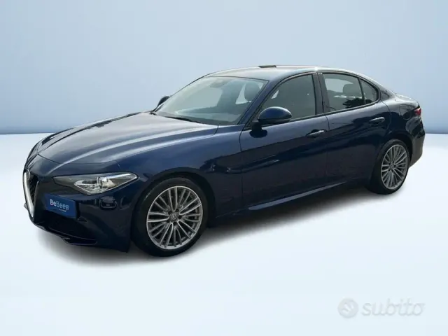 Alfa Romeo Giulia (2016)