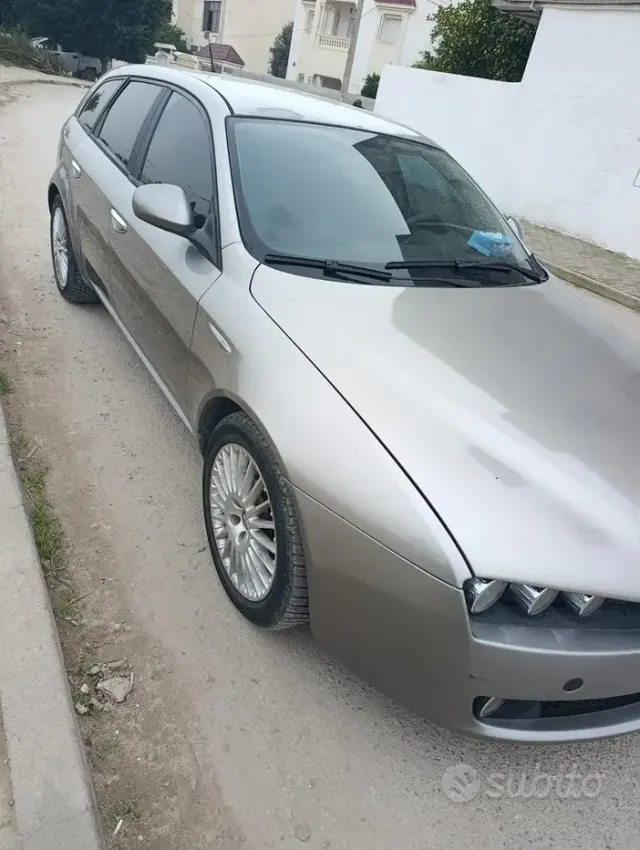 Alfa Romeo 159