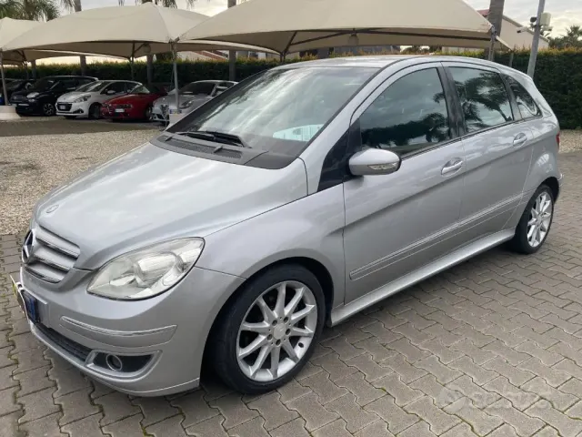 Mercedes-Benz Classe B (T245)