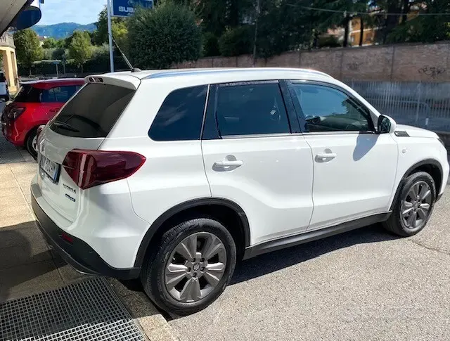 Suzuki Vitara (2015)