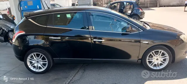 Lancia Delta (2008-2015)