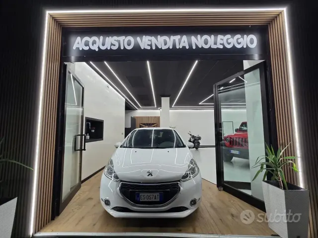 Peugeot 208 1° serie