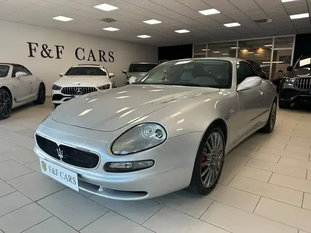 Maserati 3200