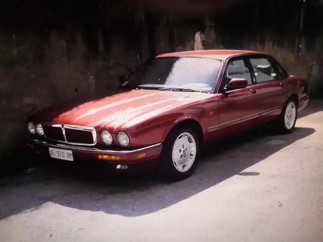 Jaguar XJ6