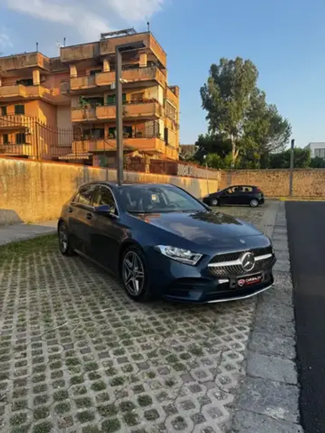 Mercedes-Benz A 200