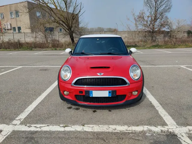 MINI Mini 3ª serie (R56)