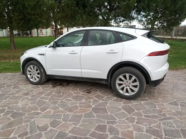 Jaguar E-Pace (X540)