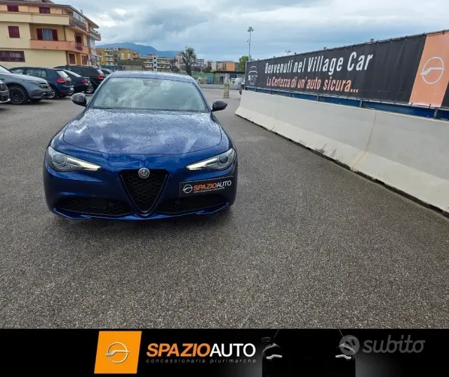 Alfa Romeo Giulia (2016)