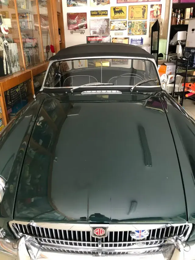 MG Altro modello