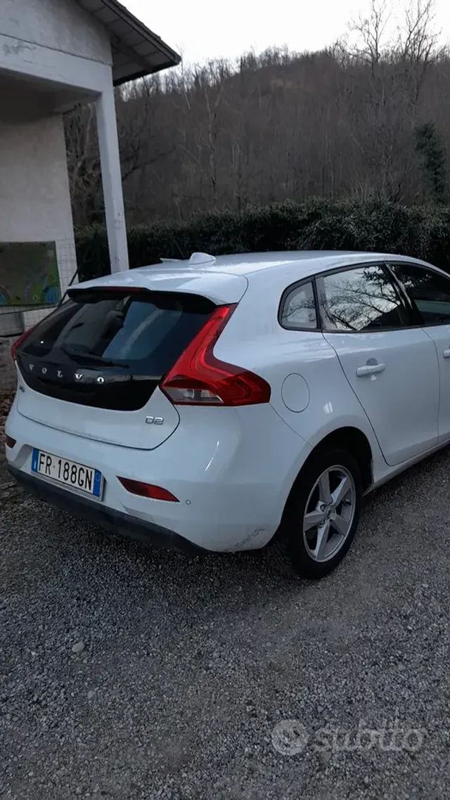 Volvo V40 (2012-2020)