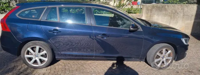 Volvo V60 CC (2015-2018)