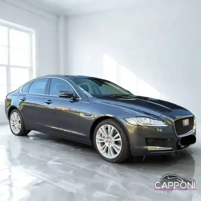 Jaguar XF