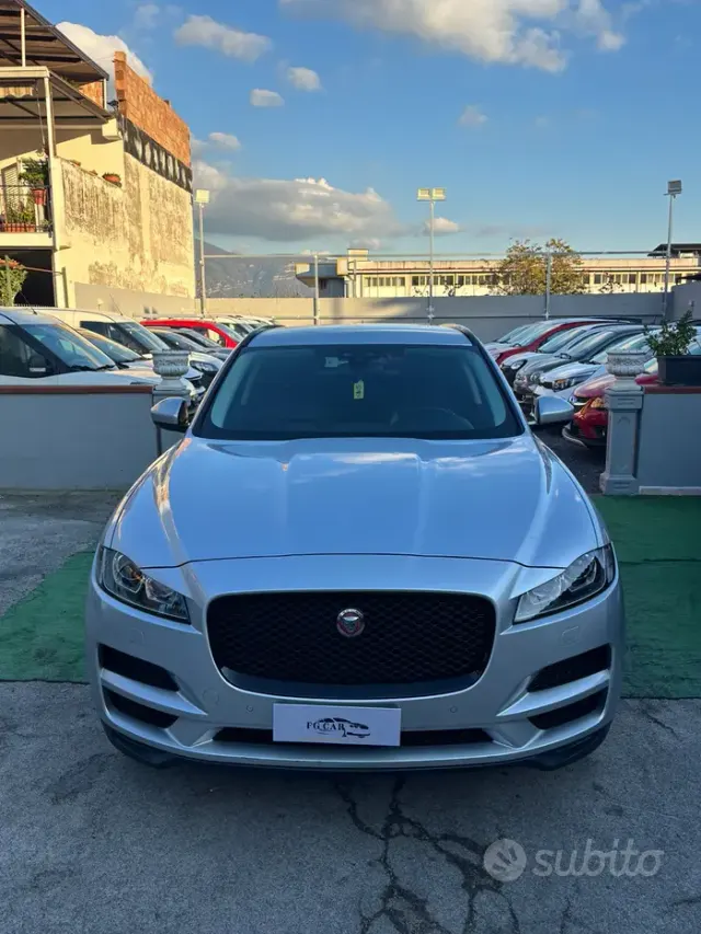 Jaguar F-Pace (X761)