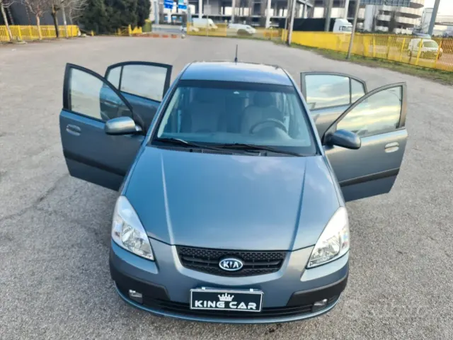 Kia Rio 2ª serie