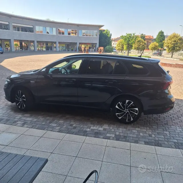 Fiat Tipo (2015-->)