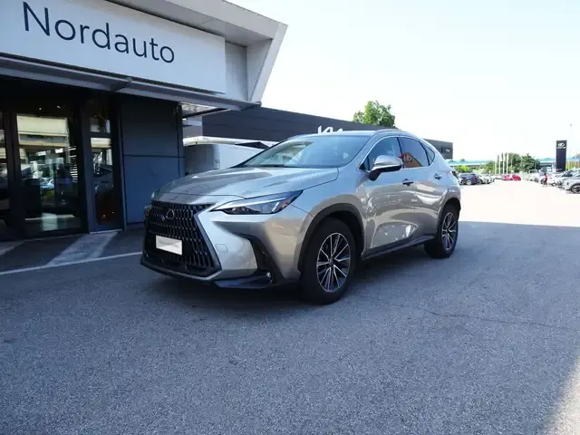 Lexus NX 350h