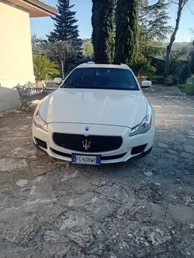 Maserati Quattroporte