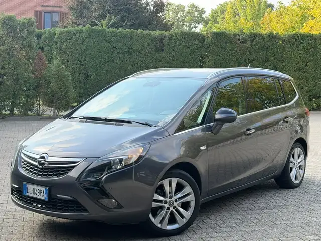 Opel Zafira Tourer