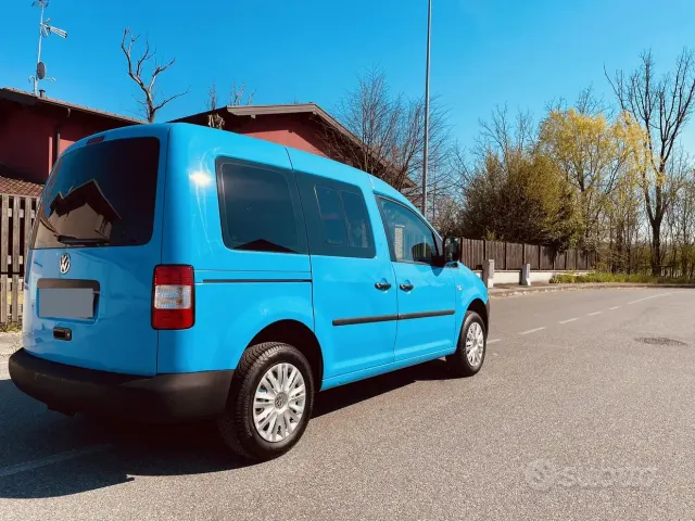 Volkswagen Caddy 3ªs. Tour. 1ª